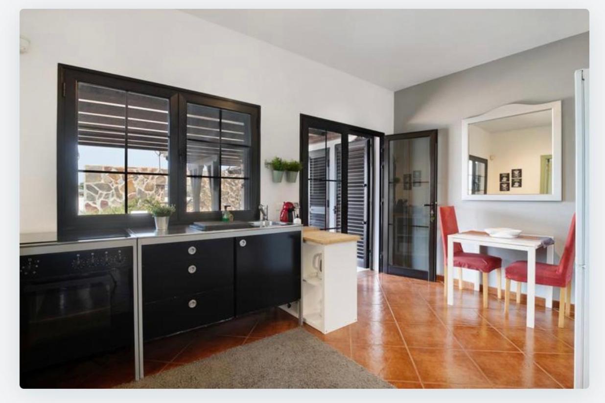 Villa Petronila Tias, Lanzarote Conil エクステリア 写真